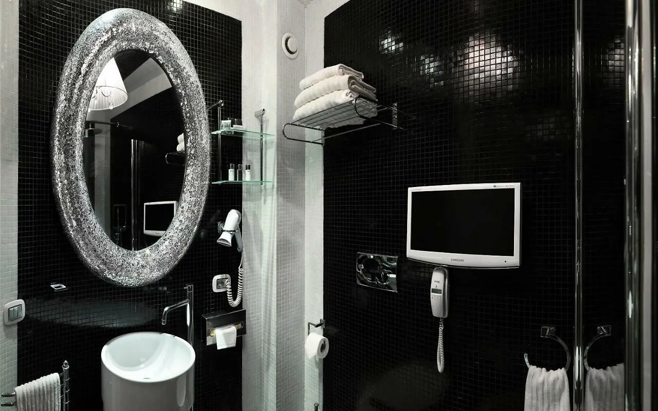 Le Reve De Naim Roma Hotel